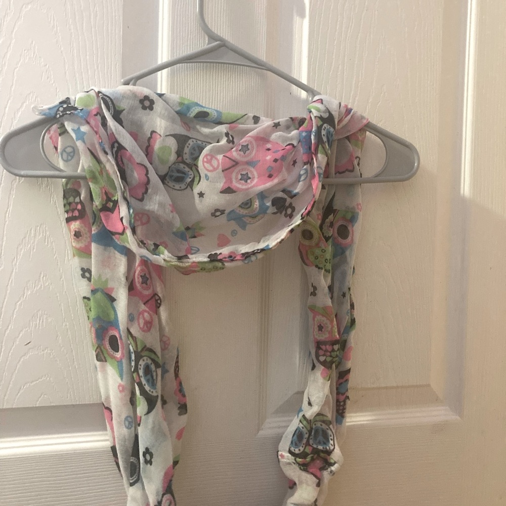 White scarf with owls